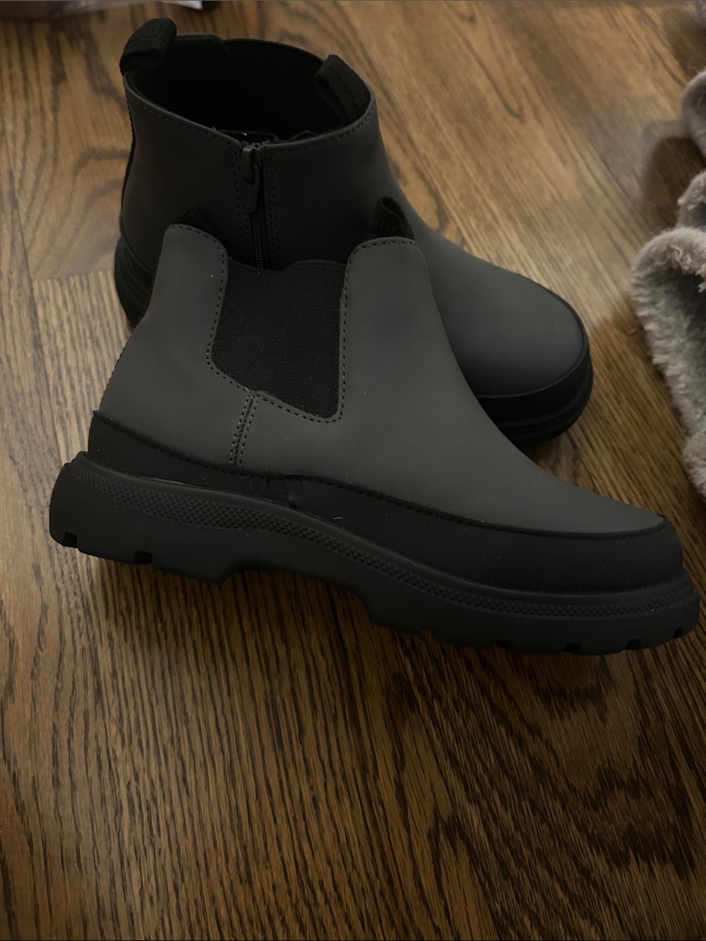 ZARA Kids Black Chelsea-Style Rubber Boots